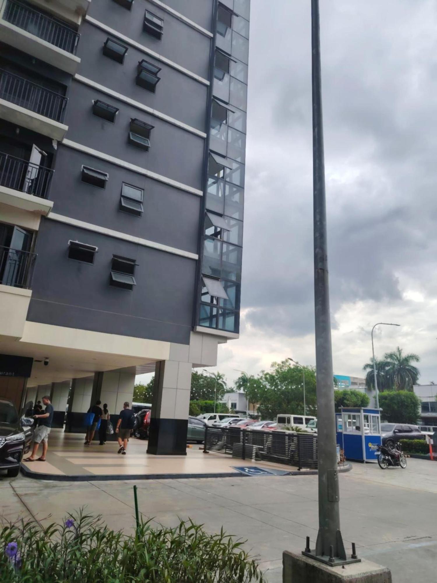 Shore One Condotel At Mall Of Asia, Philippines Pasay Exterior foto